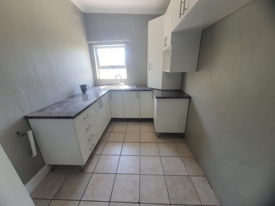 To Let 1 Bedroom Property for Rent in Vincent Eastern Cape